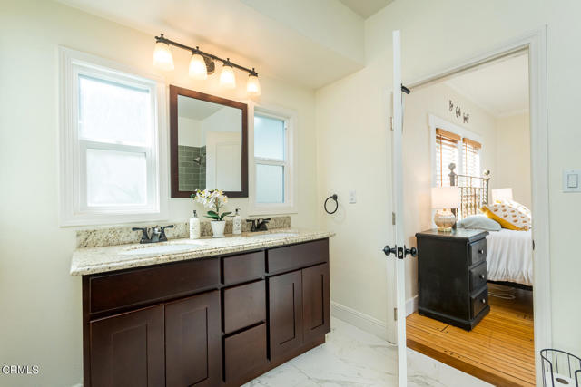 Detail Gallery Image 28 of 69 For 1955 N Los Robles Ave, Pasadena,  CA 91104 - 5 Beds | 3 Baths