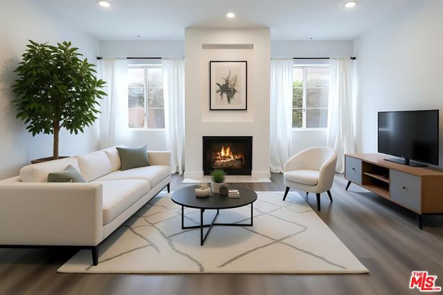 Drew Fenton | 11920 Goshen Avenue Los Angeles CA | MLS: 7426301 Drew Fenton | 11920 Goshen Avenue Los Angeles CA | MLS: 7426301