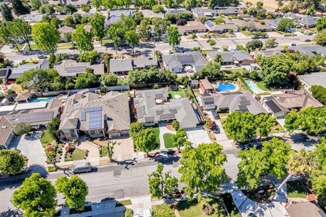1151 Doralee Way, San Jose CA: https://media.crmls.org/mediaz/d623ee54-2b5d-46c0-99d4-484be68eb5d2.jpg