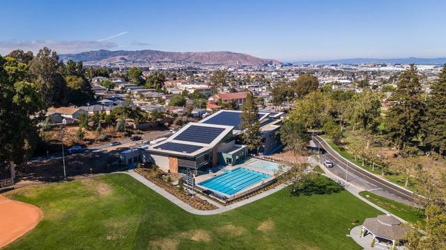 1850 Glen Avenue, San Bruno CA: https://media.crmls.org/mediaz/d624e261-a036-4c56-bfda-ef8a5b8a0418.jpg