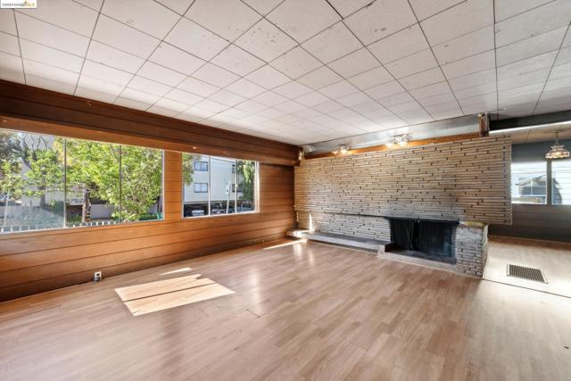 Image 9 of 34 For 2344 Fulton St