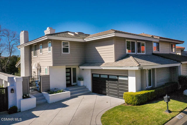 1725 Royal Saint George Drive, Westlake Village CA: https://media.crmls.org/mediaz/d625ea95-a79e-41f1-808c-eb1d03dda14a.jpg