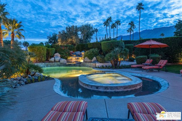 1360 E Tachevah Drive, Palm Springs CA: https://media.crmls.org/mediaz/d6264cbf-c4d2-4891-b5c6-8beebcc61cfe.jpg