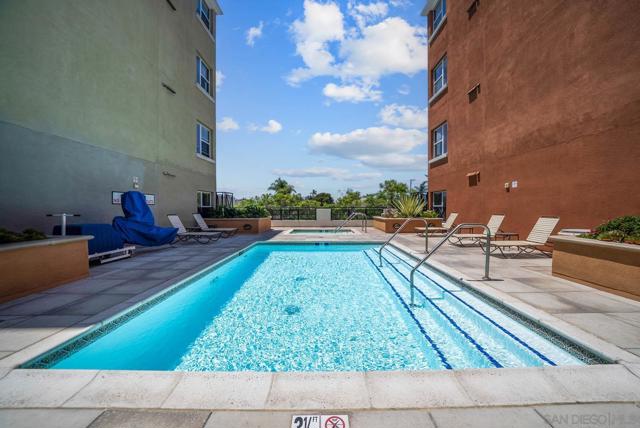 3687 4Th Ave, San Diego CA: https://media.crmls.org/mediaz/d626877b-ed58-4871-9751-2da220f1636c.jpg