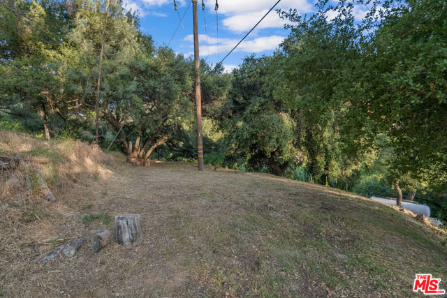 17832 Little Tujunga Canyon Road, Santa Clarita CA: https://media.crmls.org/mediaz/d626dbf4-eadd-4cbf-981d-042f5656cbf9.jpg