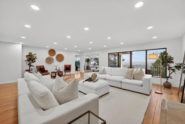 72 Cresta Vista Drive, San Francisco CA: https://media.crmls.org/mediaz/d6278993-8651-4e5d-83e4-45e712409b67.jpg