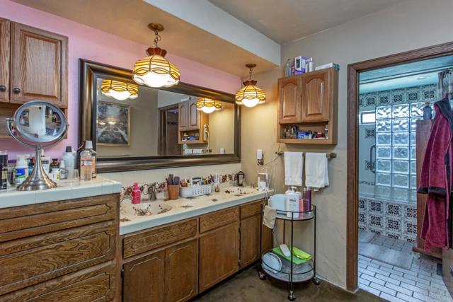 125 Springfield Road, Moss Landing CA: https://media.crmls.org/mediaz/d6296444-f4b5-4970-824d-d6c71cd93cc3.jpg