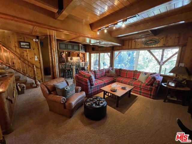 161 Rocky Point Road, Lake Arrowhead CA: https://media.crmls.org/mediaz/d62a4718-1adf-4aa0-9175-0c91b70e2840.jpg