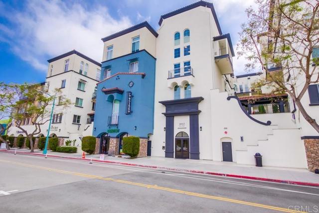 Detail Gallery Image 1 of 1 For 3957 30th #207,  San Diego,  CA 92104 - 2 Beds | 2 Baths