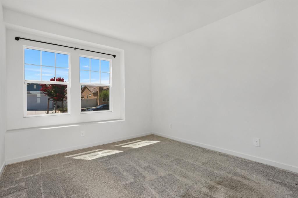 MLS #250036111SD image #19