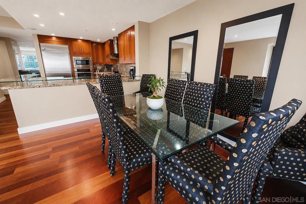 1205 Pacific Hwy - photo 9