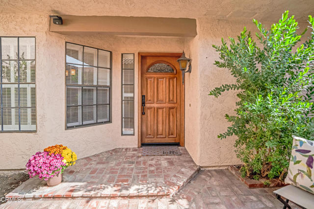 Detail Gallery Image 7 of 52 For 945 Mchugh Ct, Ventura,  CA 93003 - 3 Beds | 2/1 Baths