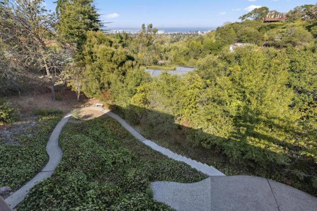 2684 Summit Drive, Burlingame CA: https://media.crmls.org/mediaz/d62cf0fa-8334-4f1e-98e9-811cbef4a4bd.jpg