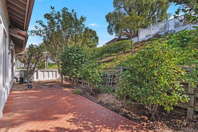 Image 27 of 58 For 4938 Delos Way