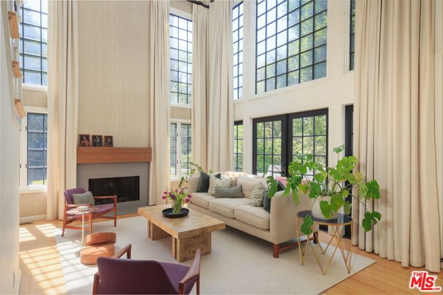 2625 Nichols Canyon Road, Los Angeles CA: https://media.crmls.org/mediaz/d62db3f9-8871-4cc1-b750-8193c46d22ee.jpg