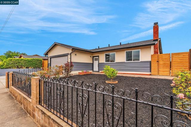 206 Princeton Ave, Vallejo CA: https://media.crmls.org/mediaz/d6301250-74a5-4d73-a35b-3efcfbaea3ce.jpg