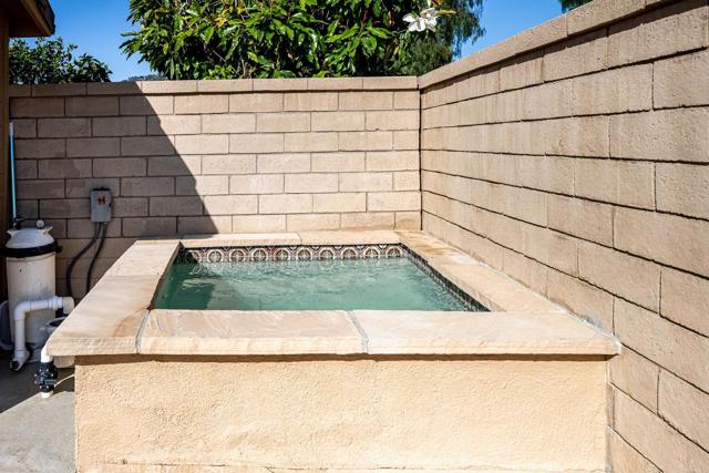 387 MELBOURNE GLN, Escondido CA: https://media.crmls.org/mediaz/d630b57d-b3f6-4391-8a9a-77ffd8382a0a.jpg