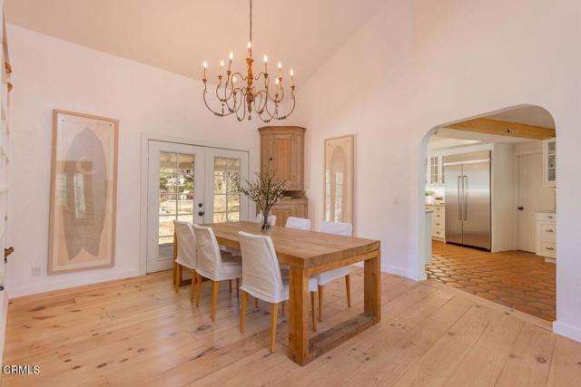 930 Fairview Road, Ojai CA: https://media.crmls.org/mediaz/d6319a49-8327-44c7-9e33-fc195de18ac0.jpg