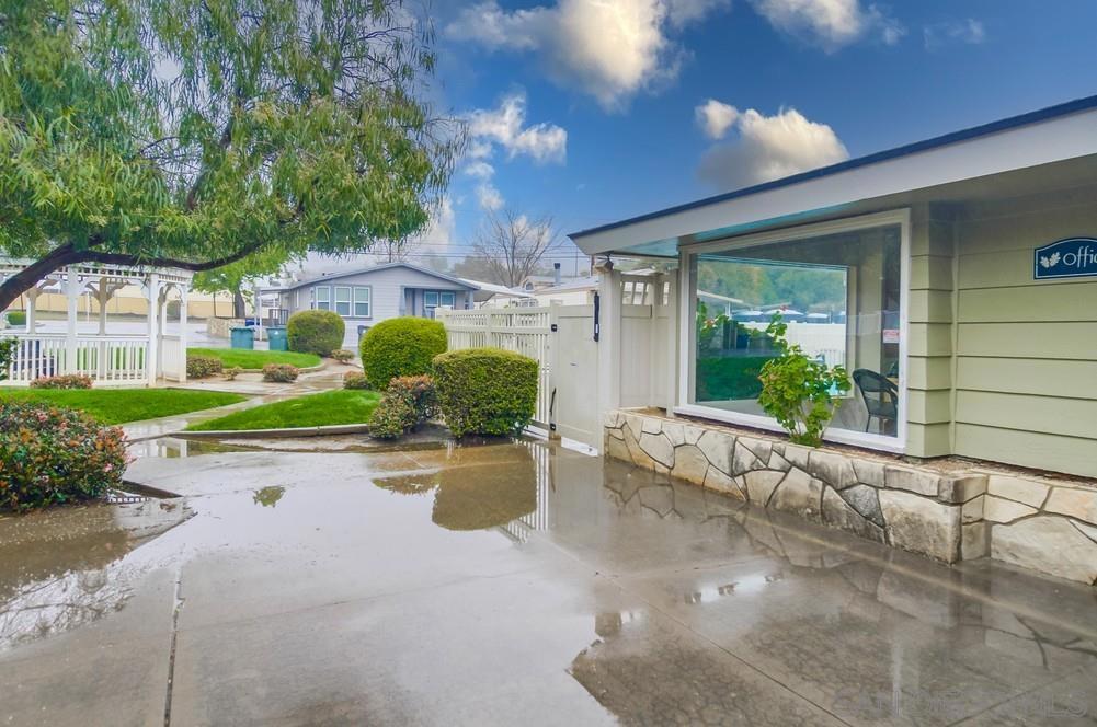 MLS #250032080SD image #28