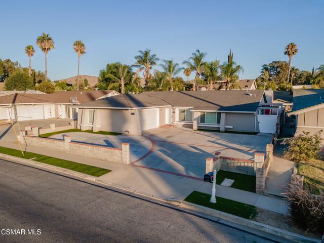 2760 Royal Avenue, Simi Valley CA: https://media.crmls.org/mediaz/d6345c33-2a67-41f9-827b-71d6a7721ed4.jpg