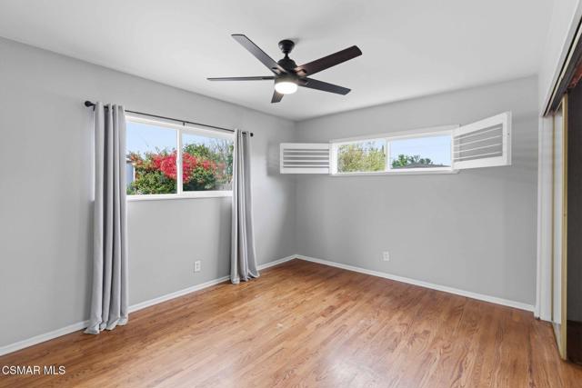 1881 Wellesley Drive, Thousand Oaks CA: https://media.crmls.org/mediaz/d634cd16-39d8-4a55-b7c3-f0ad00f1bdf6.jpg