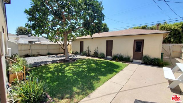 3833 Sawtelle Boulevard photo 7