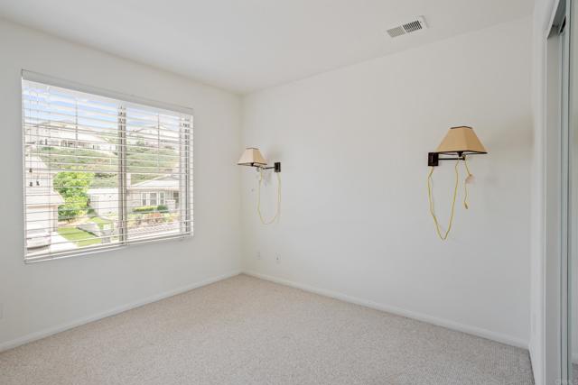 2288 Boulders Ct, Alpine CA: https://media.crmls.org/mediaz/d63663b1-8e6a-4947-bdaf-ae0b17ea6ea5.jpg