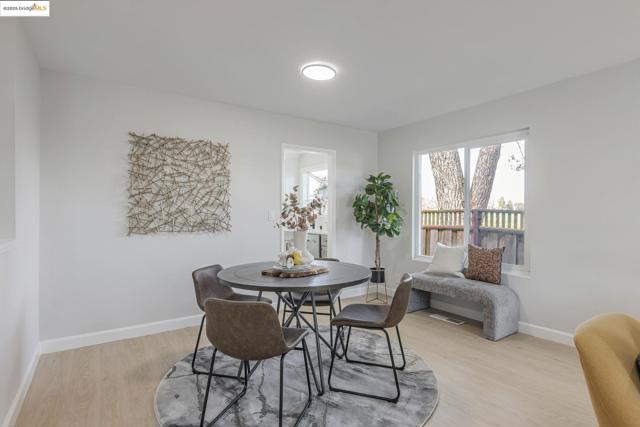 Image 5 of 30 For 4001 Plumas Ct