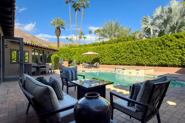 252 Camino Sur, Palm Springs, CA 92262