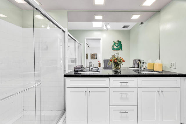 2400 S Palm Canyon Drive, Palm Springs CA: https://media.crmls.org/mediaz/d6381143-34cd-4173-b34e-0395d1538000.jpg