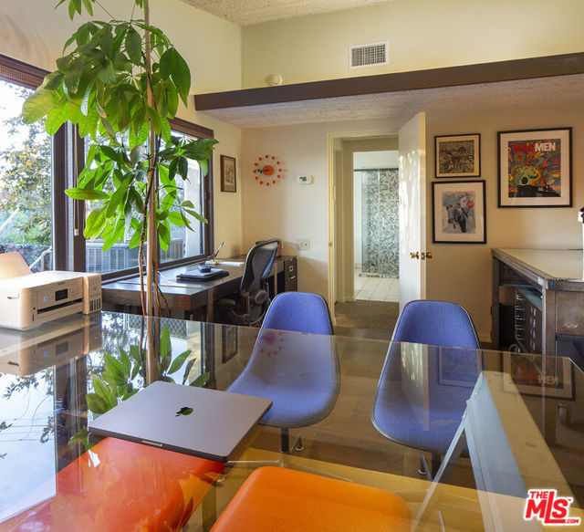 87 Vientos Road photo 19