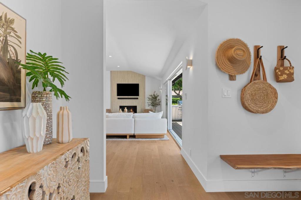 1802 Hygeia Ave - photo 2