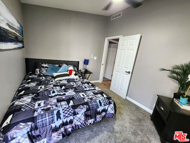 391 Montclair Drive, Big Bear City CA: https://media.crmls.org/mediaz/d638cf17-3c2a-4e9d-b1ba-49ceda7d6480.jpg