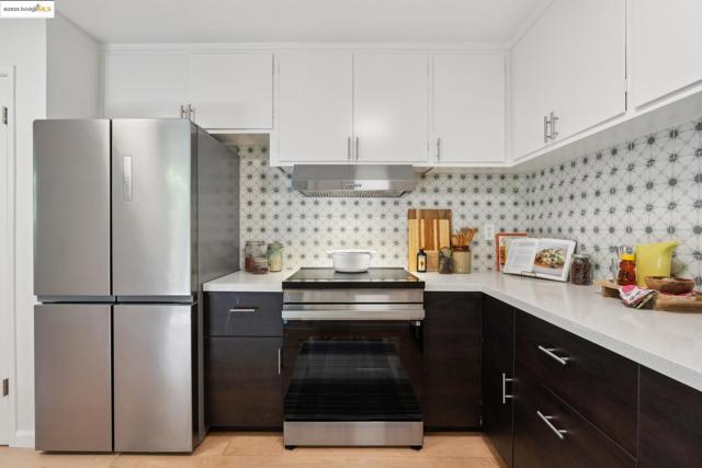 1337 Henry Street, Berkeley CA: https://media.crmls.org/mediaz/d638e6b5-3a69-4da3-acb6-44cbe8fea8b7.jpg