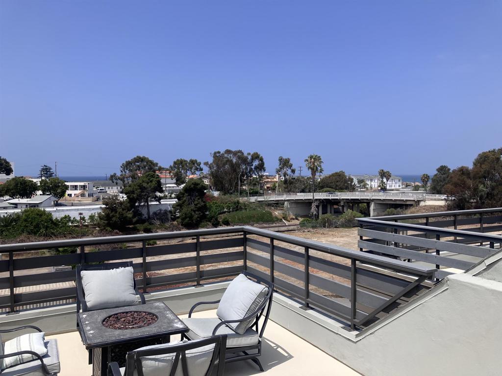 2563 State Street - photo 2
