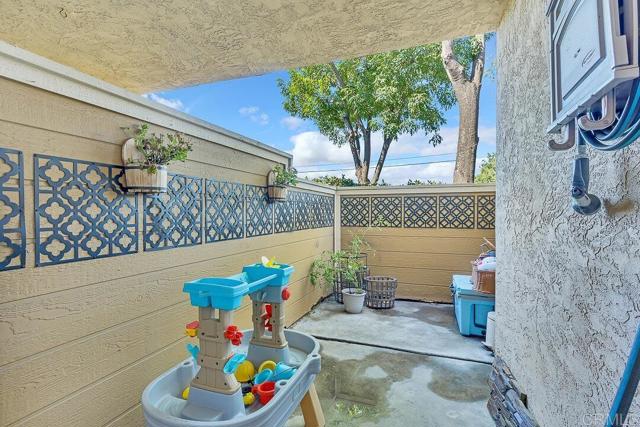 10727 Holly Meadows Drive, Santee CA: https://media.crmls.org/mediaz/d63b2ecd-d710-4ca0-a68b-22955f6c4cd8.jpg