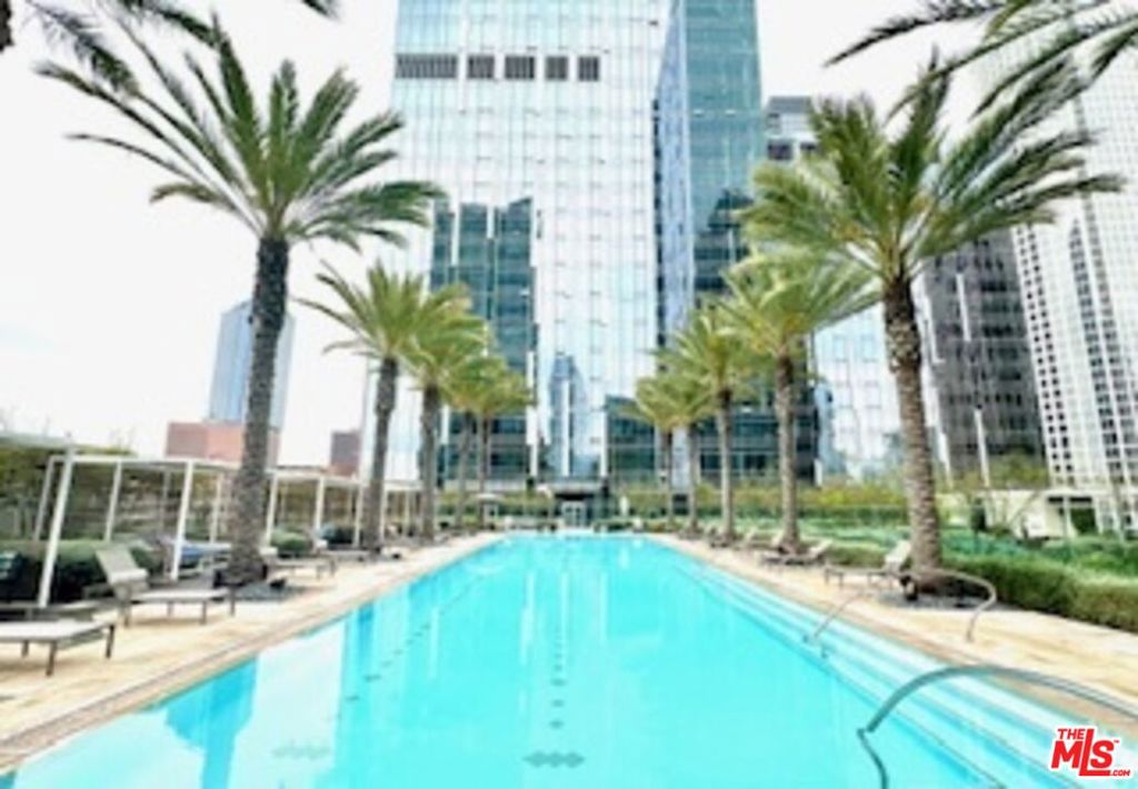 877 Francisco Street #1503