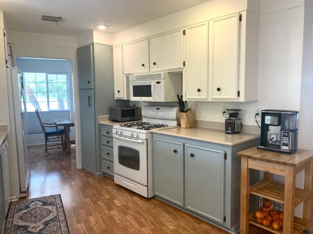 74240 Angels Camp Road, Palm Desert CA: https://media.crmls.org/mediaz/d63eef89-9ee4-4fe1-abde-ce3be92afdd7.jpg