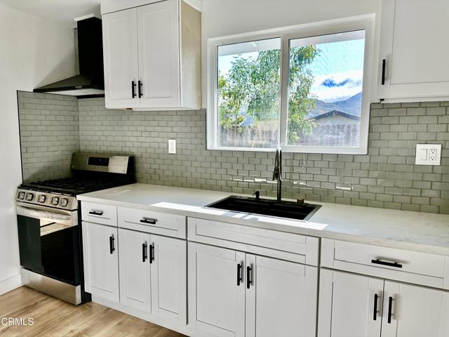 5063 Cypress Lane, Ventura CA: https://media.crmls.org/mediaz/d6402105-9114-46e9-8ecb-21f12ed9f8af.jpg