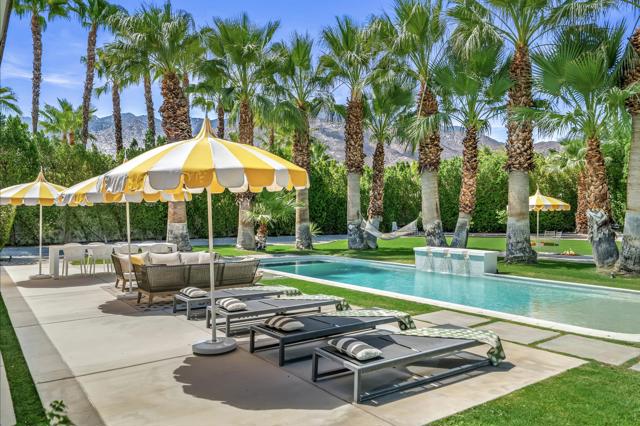 165 S Avenida Elenora, Palm Springs, CA 92262