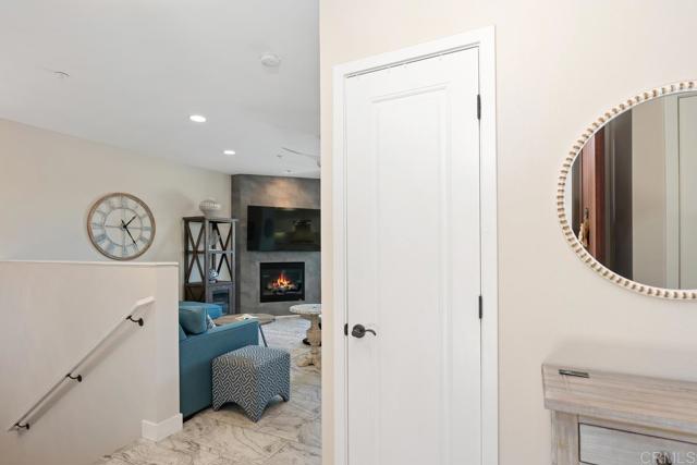Image 4 of 46 For 545 Laguna Dr