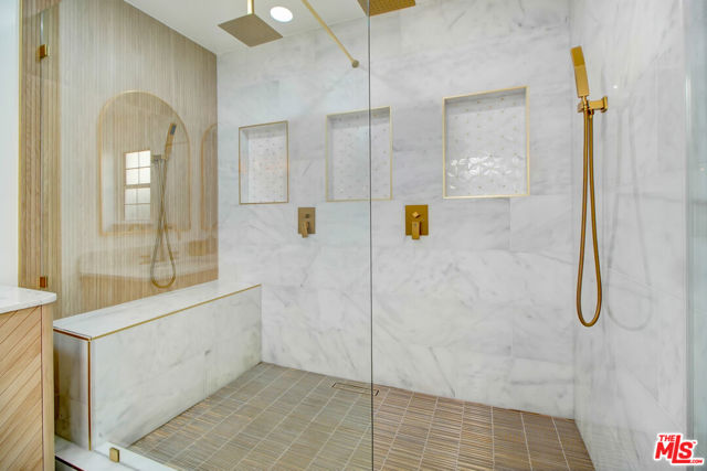 23209 Bigler Street photo 39