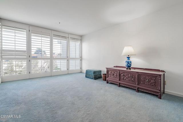 10660 Wilshire Boulevard, Los Angeles CA: https://media.crmls.org/mediaz/d64486ec-48f2-430f-98c1-33a1dd7fdbfc.jpg