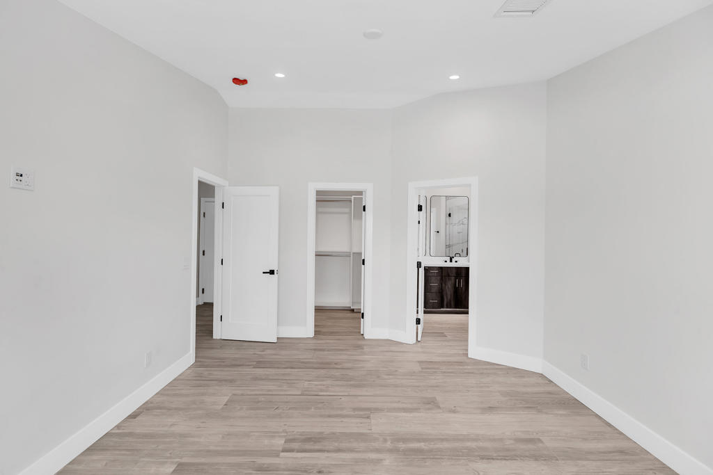 MLS #219131300DA image #28