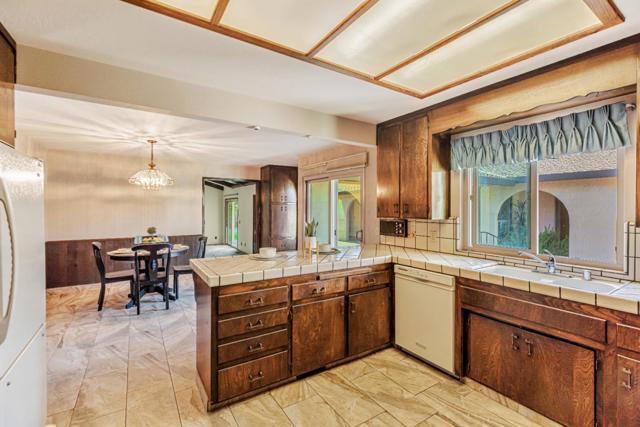 1870 Cushman Street, Hollister CA: https://media.crmls.org/mediaz/d644f0f1-709f-41fe-bd61-77c053eb30fa.jpg