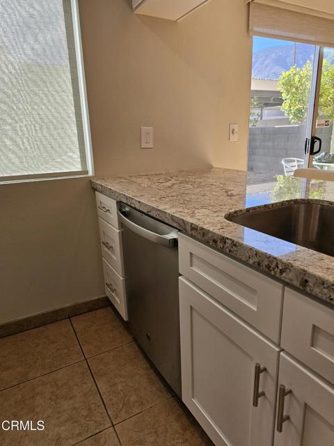 2166 N Indian Canyon Drive, Palm Springs CA: https://media.crmls.org/mediaz/d6455d69-2345-491f-bbb4-c19489625bd5.jpg