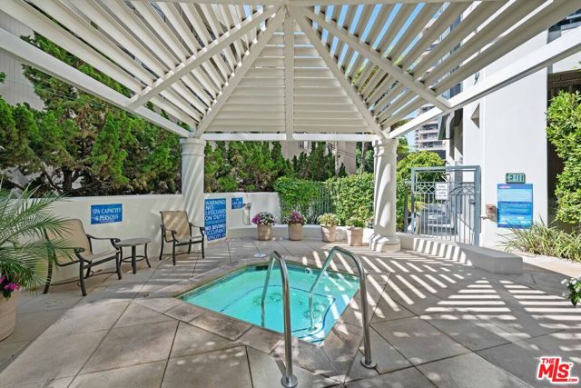 10724 Wilshire Boulevard, Los Angeles CA: https://media.crmls.org/mediaz/d6457f66-ed68-4af3-8bc0-4e3b86b0407a.jpg