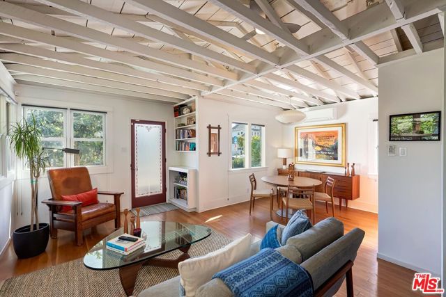 667 Marine Street photo 8