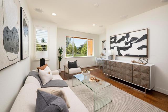 373 Derby Avenue, San Mateo CA: https://media.crmls.org/mediaz/d645a233-160c-4eb5-87e4-be3caea480cc.jpg