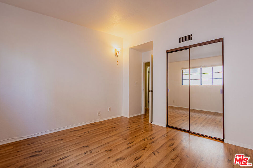 D646308D 911E 4Fd9 Ae28 8F1D6335385B 645 Magnolia Boulevard #C, Burbank, Ca 91501 &Lt;Span Style='BackgroundColor:transparent;Padding:0Px;'&Gt; &Lt;Small&Gt; &Lt;I&Gt; &Lt;/I&Gt; &Lt;/Small&Gt;&Lt;/Span&Gt;